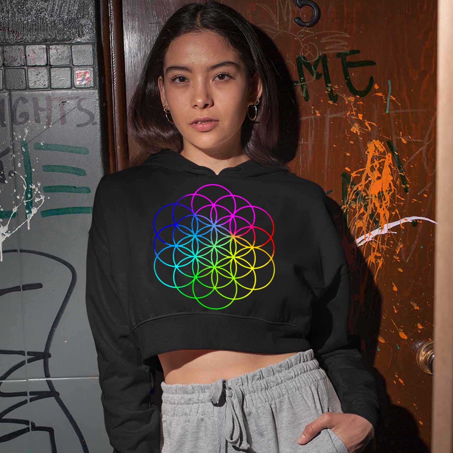 coldplay flower of life crop hoodie hooded sweatshirt upper winterwear music band buy online india the banyan tee tbt men women girls boys unisex black