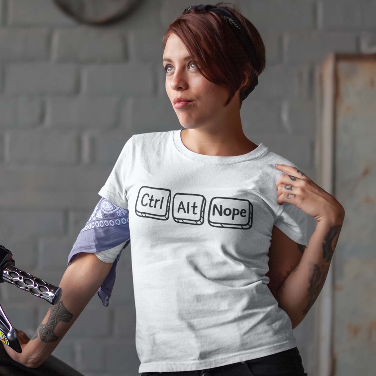 T shirt - Ctrl Alt Nope