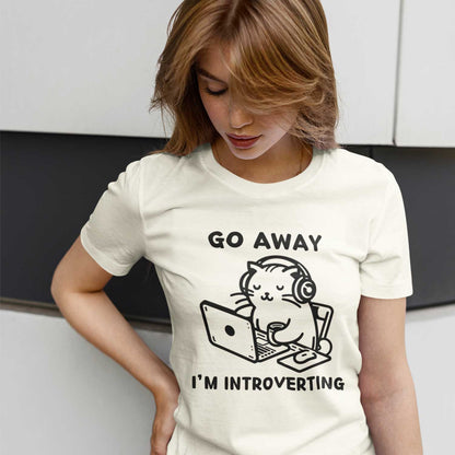 T shirt - Introverting